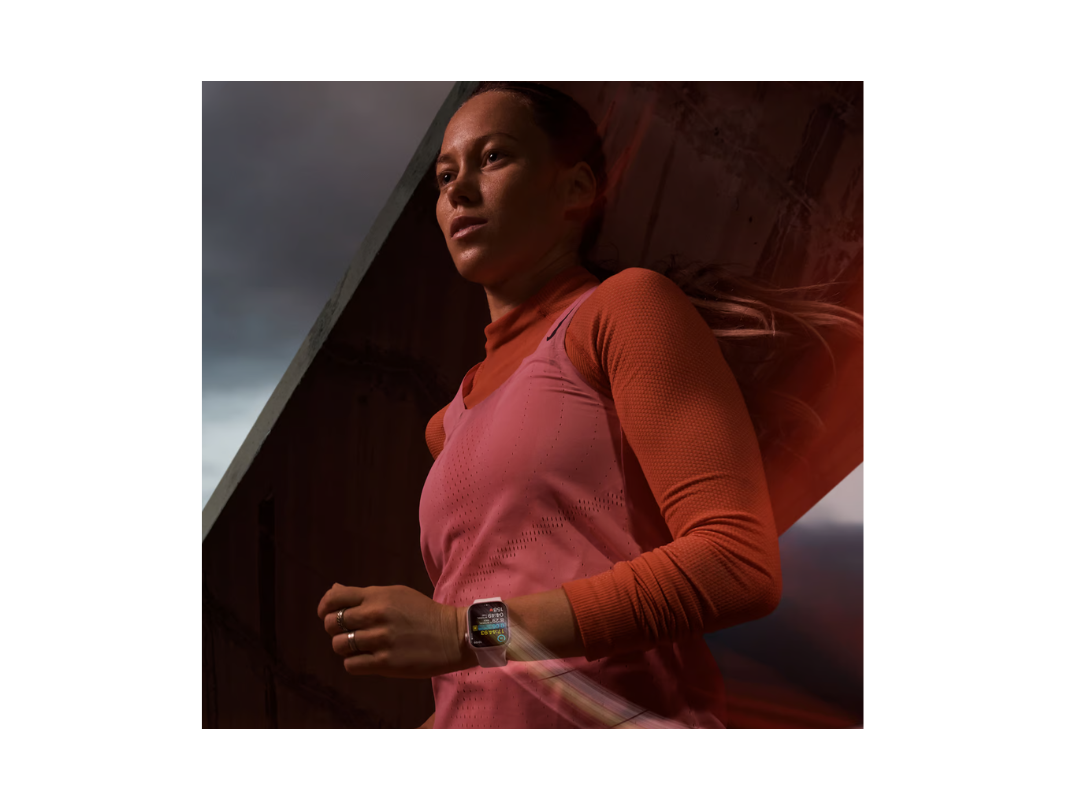 ساعة Apple Watch Series 9 GPS، هيكل من الألومنيوم باللون الليلي مع حزام رياضي باللون الليلي، 45 مم، M/L، MR9A3QA/A ساعة Apple Watch Series 9 GPS، هيكل من الألومنيوم باللون الليلي مع حزام رياضي باللون الليلي، 45 مم، M/L، MR9A3QA/A